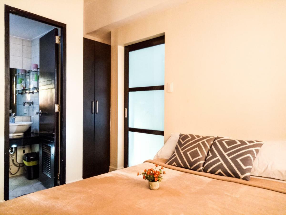 Апартаменты Forbes Area Bgc Taguig Манила Экстерьер фото